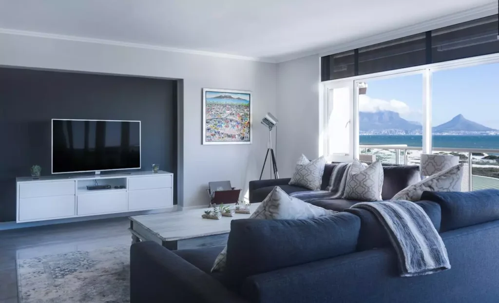 Peindre un plafond sans traces : astuces et techniques en 2025