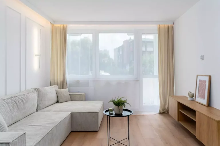 Entretien du parquet : Méthodes infaillibles pour un sol éclatant en 2025