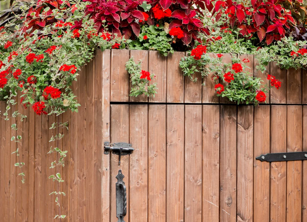 Portillon de jardin : sécurisez et embellissez votre extérieur